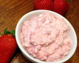 A picture of step 13 of Kid's Strawberry Cream Cheese.