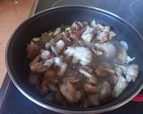 Foto del paso 2 de la receta: 308. Lasaña de patatas con setas y queso