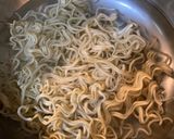 Foto langkah ke 1 dari resep Mie telor.