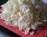 A picture of step 1 of Buttered salad.
