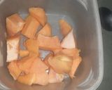 A picture of step 2 of Chia papaya Beetroot smoothie.