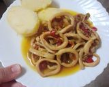 Foto del paso 6 de la receta Calamares en salsa con papas sancochadas