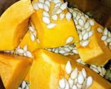 A picture of step 3 of Pumpkin and pumpkin seeds.
