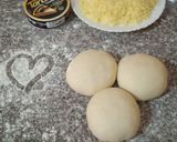 صورة لخطوة 1 من وصفة بيتزا 🍕🍅🧀