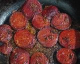 A picture of step 5 of Beetroot Masala.