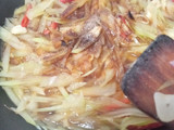Oseng pepaya muda pedas