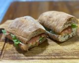 A picture of step 2 of Smoked salmon cream cheese sandwich.