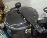 A picture of step 3 of Aloo Bari Ki Sabzi.