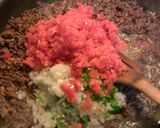 A picture of step 2 of easy ground beef dish.