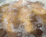 A picture of step 7 of Crispy Fried Chicken and Garlic sauce.