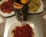 A picture of step 3 of Chickpea and chorizo tapas.