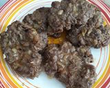 Foto langkah ke 2 dari resep Home Made Western Sytle Burger.