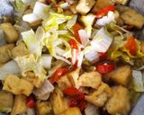Foto langkah ke 4 dari resep Tumis Sawi Putih dan tahu.