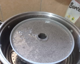 Foto langkah ke 5 dari resep Bolu Ketan Hitam Keju Lumer.