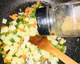 A picture of step 12 of Chicken pie.