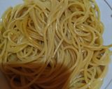 Foto langkah ke 2 dari resep Spaghetti Goreng Bumbu Kari.