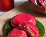 Foto langkah ke 5 dari resep Resep Kreasi Merah Putih Kudapan Manis kue ku.