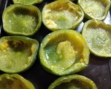 Foto del paso 3 de la receta: Zapallitos rellenos vegetarianos
