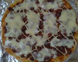 Foto langkah ke 4 dari resep Pizza ala Pinky.