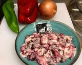Foto del paso 1 de la receta Témpura de verduras y chopitos con tinta de calamar 🦑