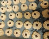Foto langkah ke 5 dari resep Mekar Susu (Semprit Susu).
