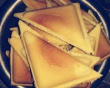 A picture of step 6 of Queens cake.