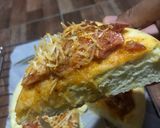 Foto langkah ke 7 dari resep Puffy Bolognese Pizza.