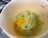 Une image de l'étape 9 de Gâteau au citron, pistache, pavot bleu et caramel de citron.