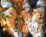 Foto langkah ke 5 dari resep Ikan Kembung Tumis Cabai Hijau.