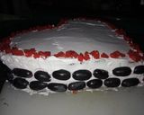 A picture of step 13 of Sandwich cake.
