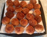 Foto del paso 4 de la receta: Albóndigas de pollo con parmesano y cebolla caramelizada