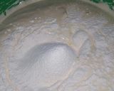 Foto langkah ke 4 dari resep Bolu susu Lembang.