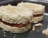 Foto del paso 4 de la receta: Alfajores veganos de bagazo de maní y guayabada