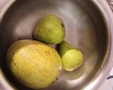A picture of step 1 of Babugosha mango fruit salad.