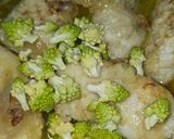 Foto del paso 5 de la receta: Rape en salsa de naranja y miel