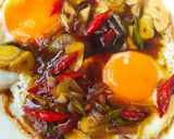 Foto langkah ke 3 dari resep Telur Ceplok Kecap.