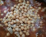 Foto del paso 8 de la receta: Guiso de mondongo  con garbanzos y patitas