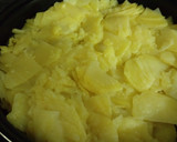 Foto del paso 5 de la receta: Tortilla de patatas al vapor con crema de apio y pinchos de caqui y melón