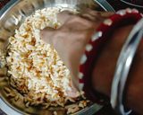 A picture of step 1 of Namkeen Puffed Rice (jain recipe).
