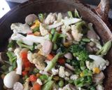 Foto langkah ke 7 dari resep Capcay saos tiram ala bunda k3.