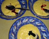 A picture of step 7 of 3 colour Cupcakes.