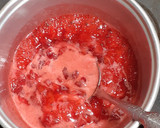 Foto langkah ke 4 dari resep Korean Strawberry Milk Simple,Easy,Ekonomis... 🥛🍓👍.