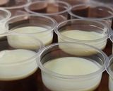 Foto langkah ke 1 dari resep Pudding Coklat Vla Vanilla.