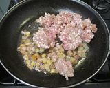 Slow cooker 🕰️ jambalaya 🌶️ magyaros 🇭🇺 változat darált hússal🍖és erdei 🌲 gombával 🍄 recept fázis 5 fotója