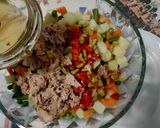 Foto del paso 3 de la receta: Ensaladilla rusa rellena de huevos