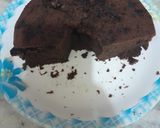 A picture of step 4 of Oreo brownies.