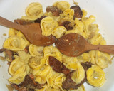 Foto del paso 10 de la receta: Tortellini de carne con setas