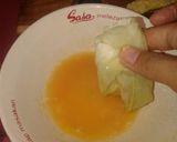 Foto langkah ke 3 dari resep Kol krispi isi sosis.