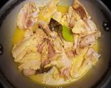 Foto langkah ke 2 dari resep Ayam Goreng Serundeng Kelapa & Lengkuas.