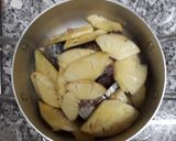 Hình bước làm 3 của món Cá nục hoa kho thơm